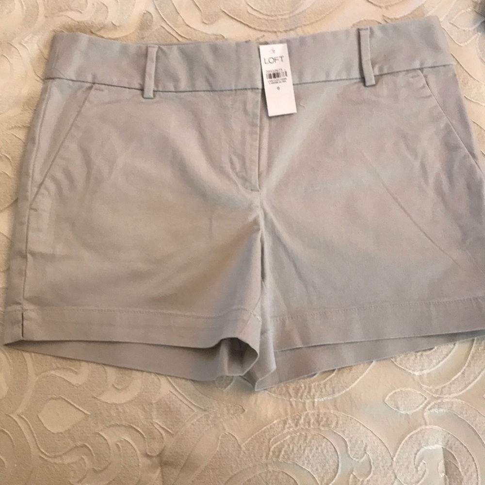 Woman Loft shorts. Light gray